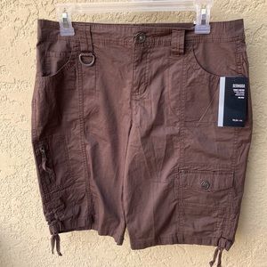 Style & Co Deep Mocha Brown Bermuda Cargo Tummy Control Shorts SIZE 6 NEW w/ TAG